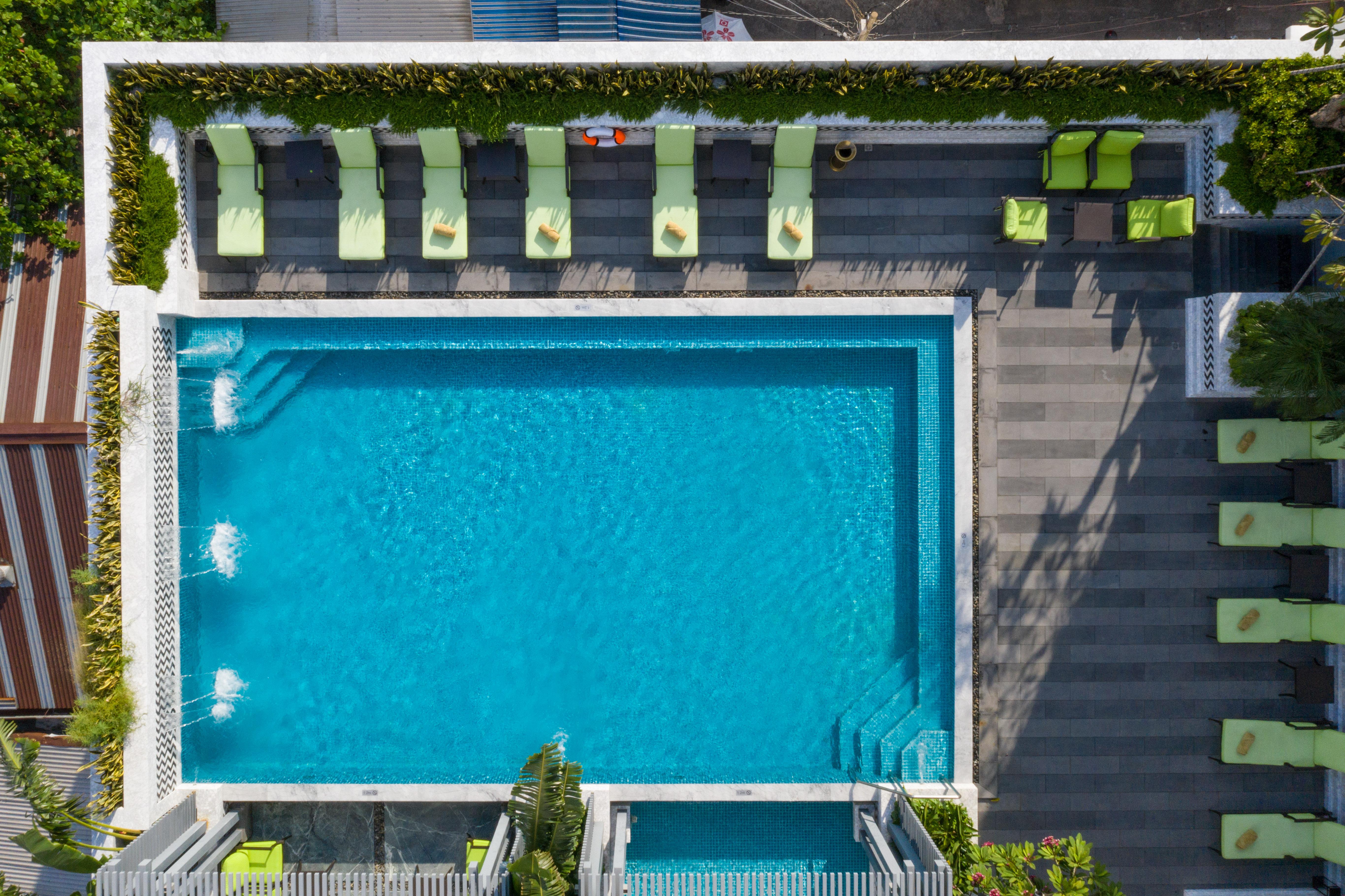 فندق ماي هاوس سايجون مدينة هوشي منه المظهر الخارجي الصورة Aerial view of the rooftop pool at the hotel
